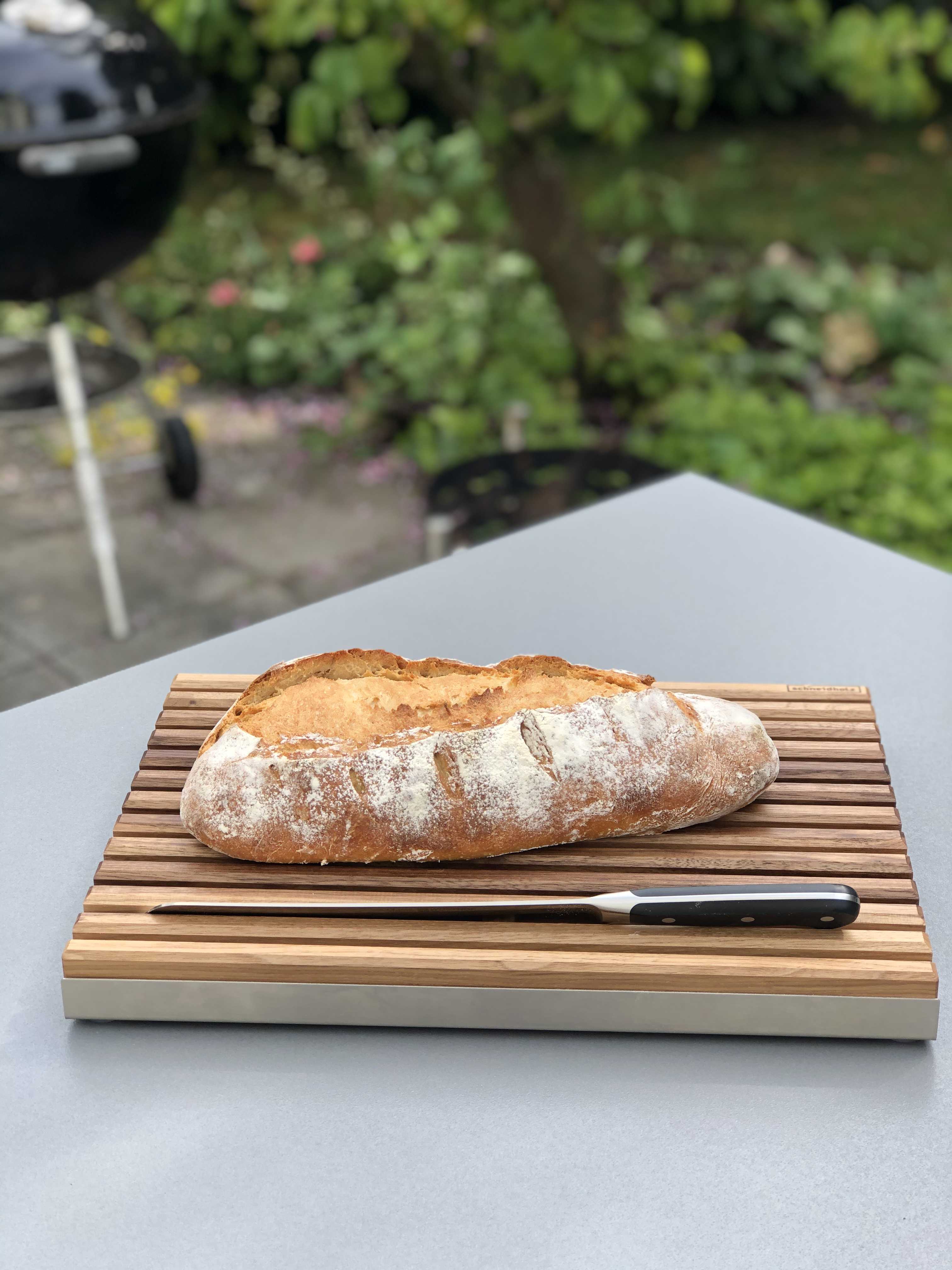 Brotprinzipal in Französisch Nussbaum